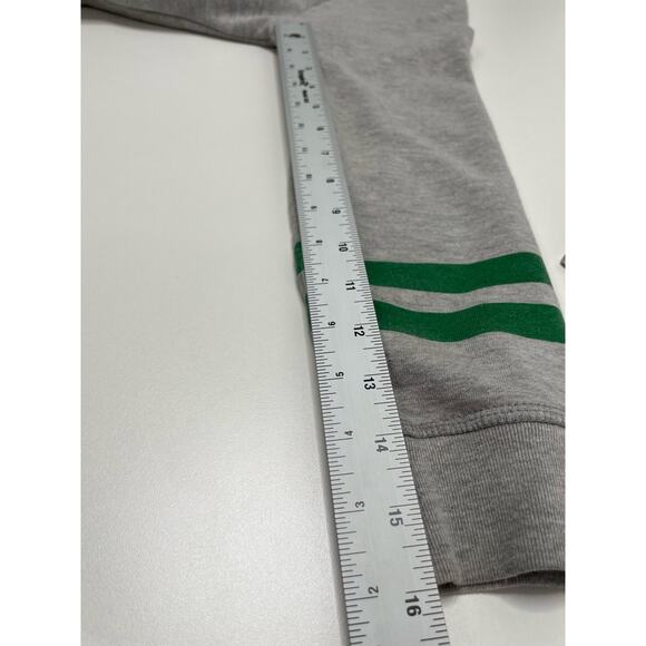 NBA Pullover Hoodie Sweatshirt Boston Celtics Print Kangaroo Pocket Gray Youth M - Picture 7 of 9